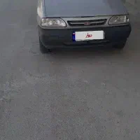 پراید مدل ۹۰ نقره‌ای دوگانه دستی