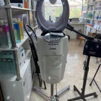 فروشنده و همکار اقا