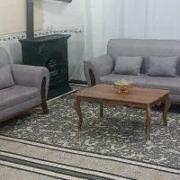 مبل 7نفره پایه چوبی همراه با عسلی در حد نو|مبلمان خانگی و میز عسلی|جوانرود, |دیوار