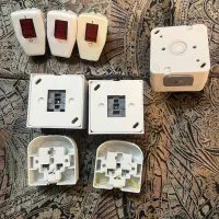 کلید پریز|لوازم جانبی موبایل و تبلت|شیراز, هفت تنان|دیوار