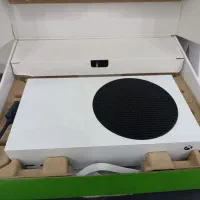 ایکس باکس سری اس۵۱۲ در حدنو با 2 دسته وبازی به روز|کنسول، بازی ویدئویی و آنلاین|کاشان, گبرها|دیوار