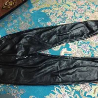 شلوار چرم زنانه