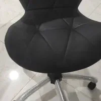صندلی اداری و آرایشگاه