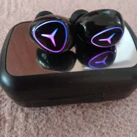 ایر پاد به همراه هدیه