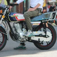 موتورسیکلت 200 همتاز