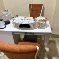 میز کاشت ناخن با صندلی
