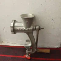 چرخ مجارستانی دستی گوشت خورد کن