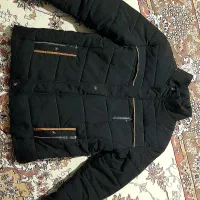 کاپشن|لباس|پاتاوه, |دیوار