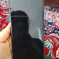 گوشیم سالم فقد باطری ش خراب