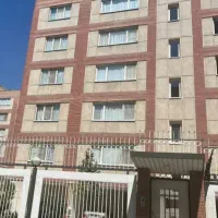اپارتمان۱۰۵ متر/مسکن ویژه / سند تک برگ/فول امکانات