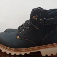 نیم بوت نو سایز 41 دور دوخت زنانه و مردانه|کیف، کفش، کمربند|خمینیشهر, |دیوار