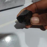 شهاب سنگ|کلکسیون اشیاء عتیقه|تهران, فلسطین (میدان انقلاب)|دیوار