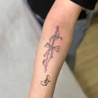 تتو بدن مینیمال هشتگرد