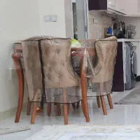 میز غذاخوری ۴نفره درحد نو