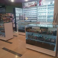 فروشنده خانم