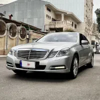 بنز e300 مدل 2011 نقره ای در حد صفر