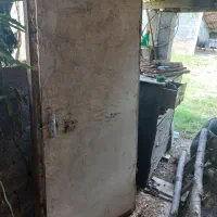 درچوبی قدیمی بدون چارچوب