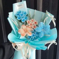 بلک فرایدی شگفت انگیز|گل مصنوعی|فولادشهر, B7|دیوار