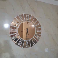 ۲عدد ساعت دیواری قطر۹۰