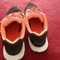 کفش اسپورت|کیف، کفش، کمربند|مریوان, |دیوار