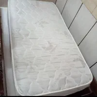تشک تخت خواب مناسب سیسمونی ۴۰۰