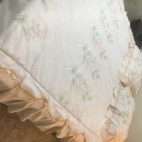 رو تختی کار شده با دست