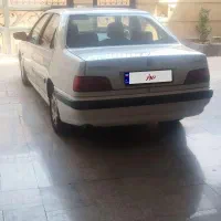 پژوپارس سفید