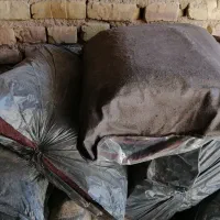 پشتی|پشتی|خمینی‌شهر, |دیوار