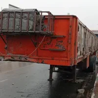 لبه دومحور|قایق و سایر وسایل نقلیه|اسلام‌شهر, باغ فیض|دیوار