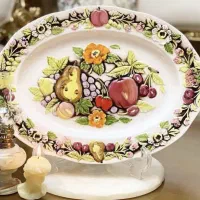 عکس اول دیس نقش برجسته و ظروف شکلات خوری بی تکرار