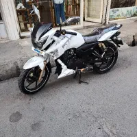 آپاچی 180