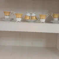 فنجان قهوه و نعلبکی