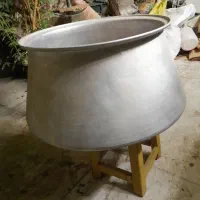 دیگ آلومینیومی قدیمی تمیز