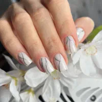 نیازمند مدل جهت خدمات ناخن