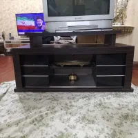 میز تلویزیون و کمد ویترین کتابخونه