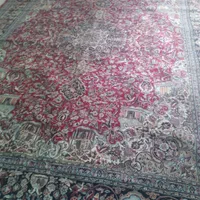 یک عده فرش ۱۲متر زمین لاکی سالم