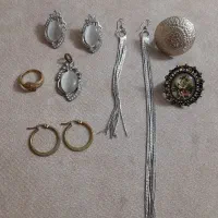 یه سری بدلیجات فروشی