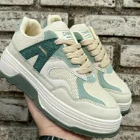 کفش ونس کتانی اسپرت لژ دار طبی کرمی سبز بندی چرم