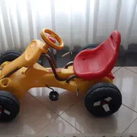 ماشین چهارچرخ و موتور و اسکوتر