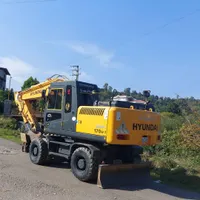 بیل مکانیکی لاستیکی