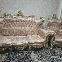 مبلمان سلطنتی ۹ نفره تمیز و سالم بهمراه میز عسلی|مبلمان خانگی و میز عسلی|آفتاب, |دیوار
