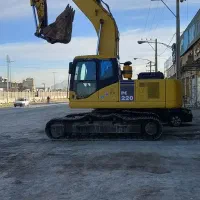 بیل کوماتسو   PC220-7