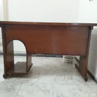 میز تحریر چوبی