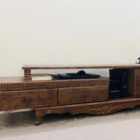 فروش میز تلویزیون دو‌تیکه چوبی در حد‌نو