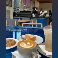 همکار خانم جهت کار در کافه