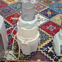 سه دستگاه آسیاب ، آبمیوه گیر، مخلوط کن