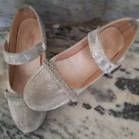 کفش مجلسی دخترانه|کفش و لباس بچه|خرم‌آباد, |دیوار