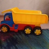 کامیون.لودر.عروسک