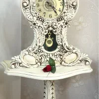 ساعت چوبی پایه دار