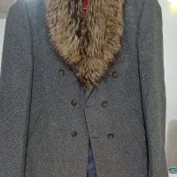 کت خز. دار مارک